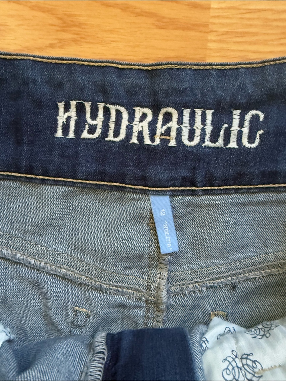 Vintage Hydraulic Nolita Curvy Denim Grommet Skirt 12 - Picture 2 of 6